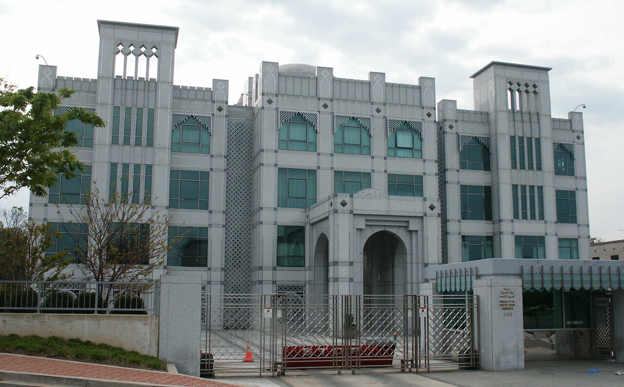 معماری سفارتخانه‌ها و تأثیر آن بر عملکرد دیپلماتیک