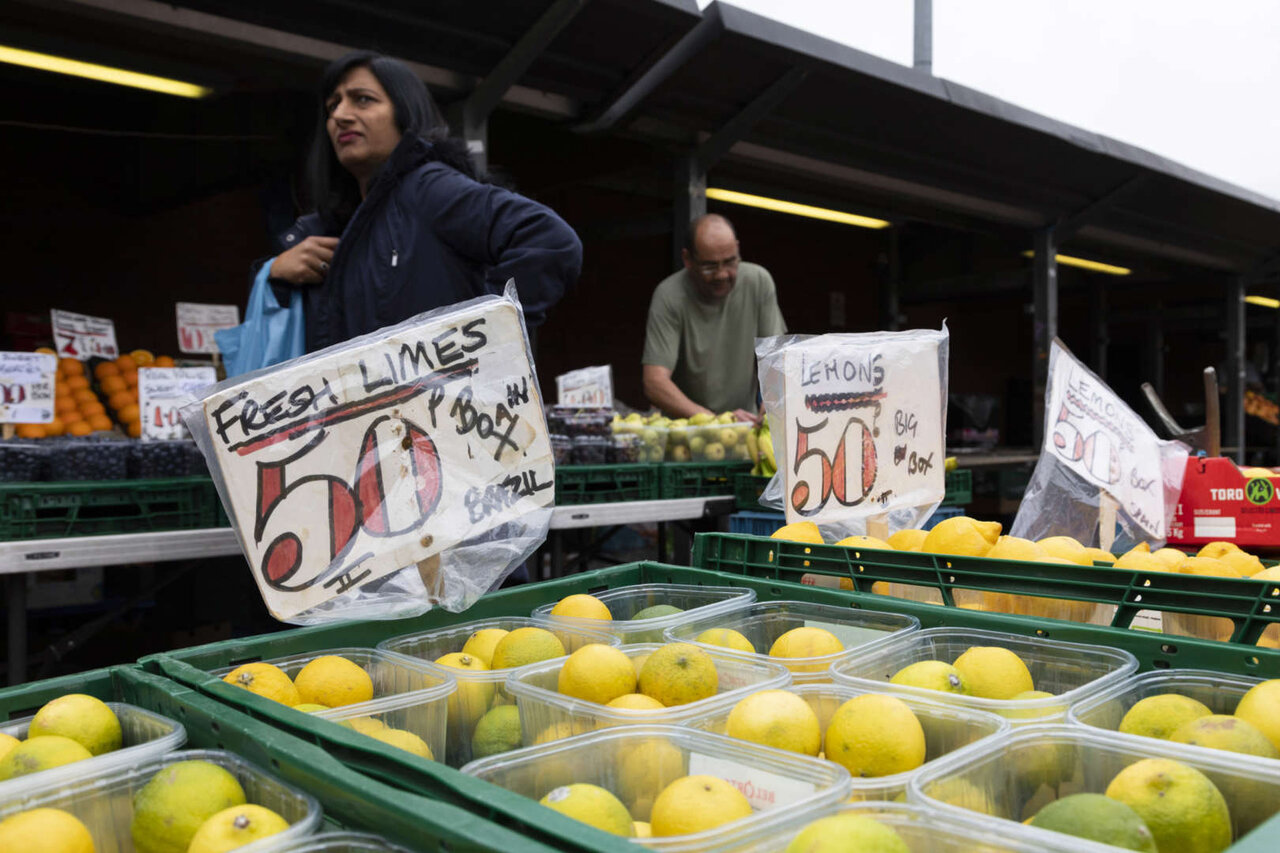 محبوب‌ترین میوه‌ها و کشورهای پیشرو در تولید آن‌ها