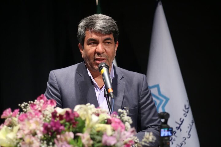 تأکید استاندار کرمان بر تسریع در اجرای برنامه‌های حمایتی فرزندآوری