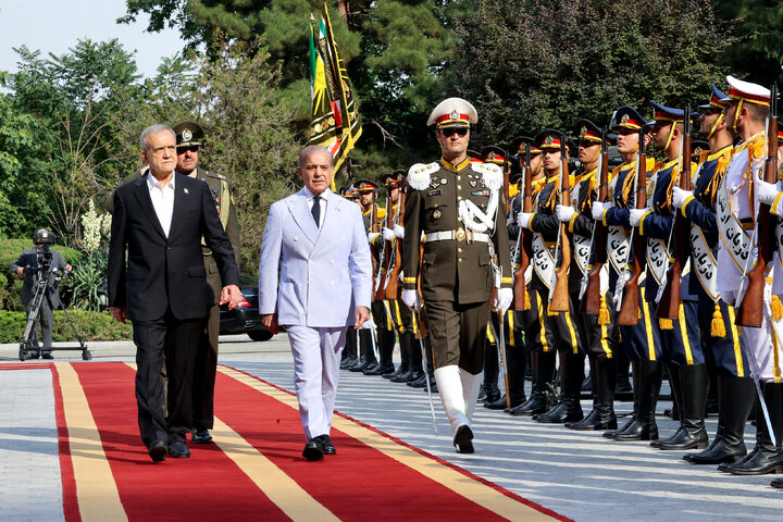 پاکستان متعهد به تحکیم همکاری‌های راهبردی با ایران است