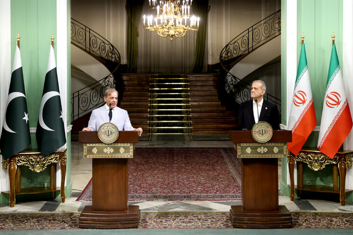 از حق ایران برای دست‌یابی به انرژی هسته‌ای دفاع می‌کنیم