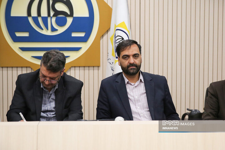 آیین تکریم و معارفه مدیرعامل سازمان حمل‌و‌‌نقل ریلی شهرداری اصفهان