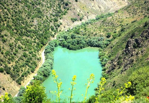 از دریاچه ارواح تا 《آینه طبیعی طبیعت》