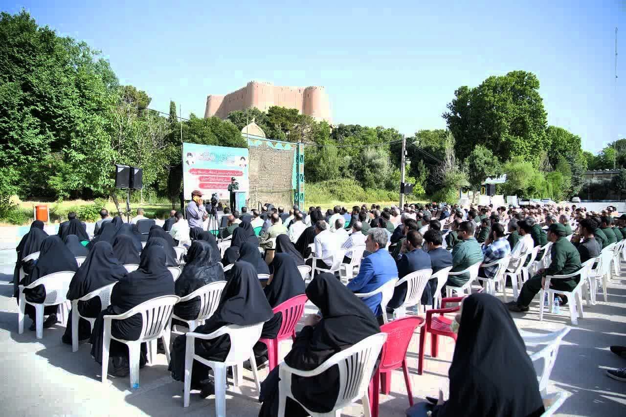 یاد و سیره شهدا به درستی در جامعه تبیین نشده است