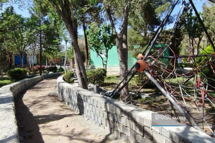 بازطراحی باغ‌های بانوان و افزایش فضاهای ورزشی در حال انجام است