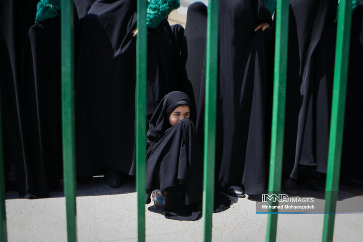 عزاداری خادمان حرم حضرت معصومه(س) در روز شهادت امام جواد(ع)