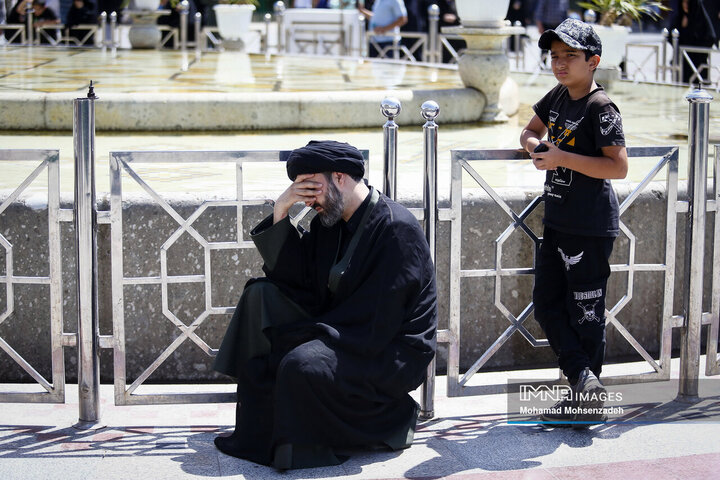 عزاداری خادمان حرم حضرت معصومه(س) در روز شهادت امام جواد(ع)