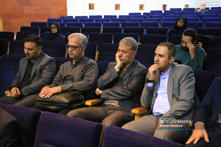 مراسم تکریم و معارفه رئیس سازمان بسیج رسانه استان اصفهان