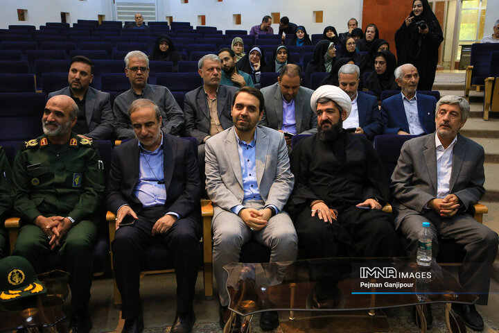 مراسم تکریم و معارفه رئیس سازمان بسیج رسانه استان اصفهان