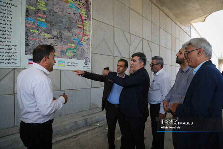 گپ‌و‌گفت مدیر منطقه 15 شهرداری اصفهان با اصحاب رسانه