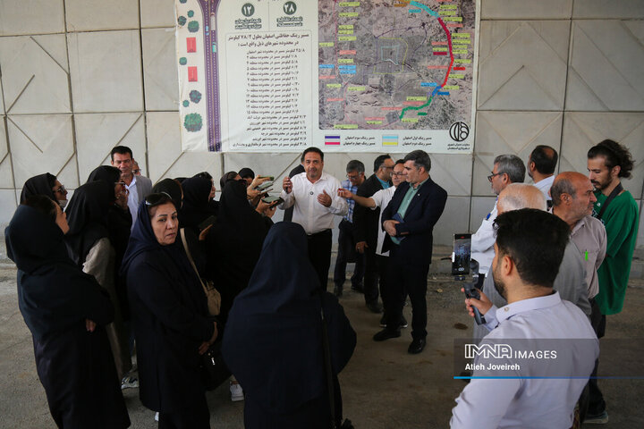 گپ‌و‌گفت مدیر منطقه 15 شهرداری اصفهان با اصحاب رسانه