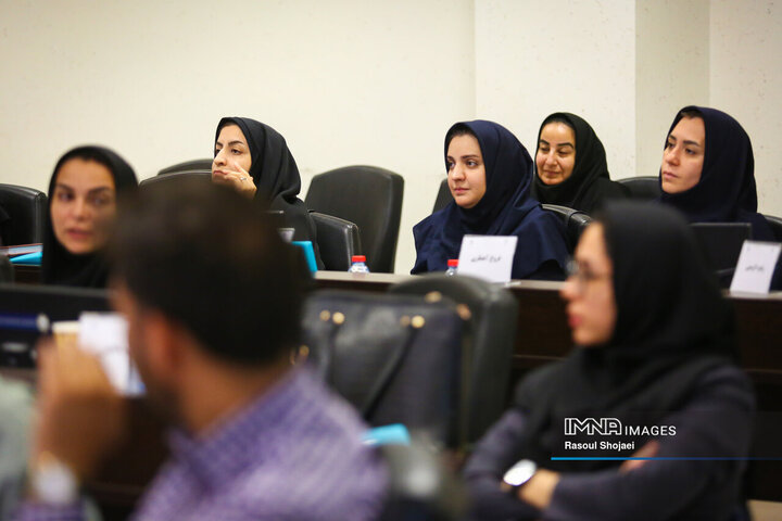 نشست آموزش تعالی سازمانی شهرداری اصفهان