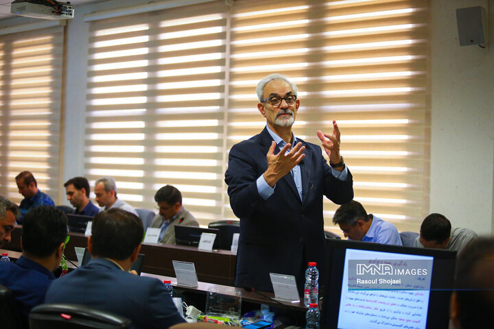 نشست آموزش تعالی سازمانی شهرداری اصفهان