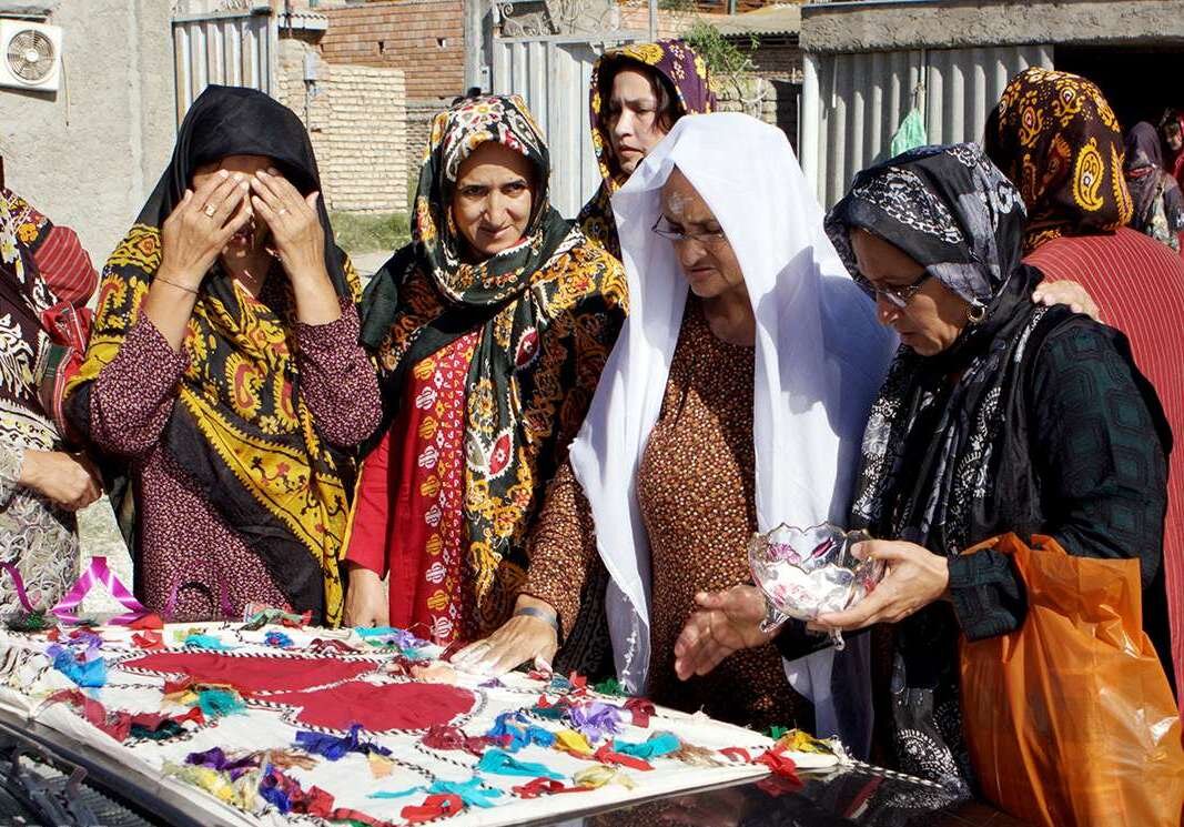 قربانی، کشتی، کاروان؛ همه چیز درباره عروسی ترکمنها