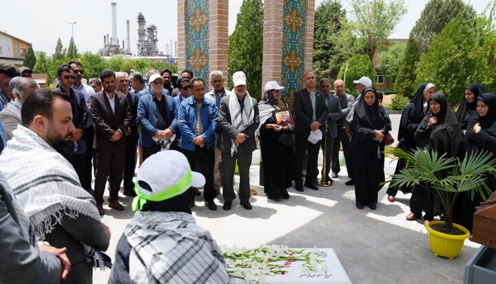 گرامیداشت سالروز حماسه سوم خرداد در جوار یادمان شهید گمنام پالایشگاه شازند