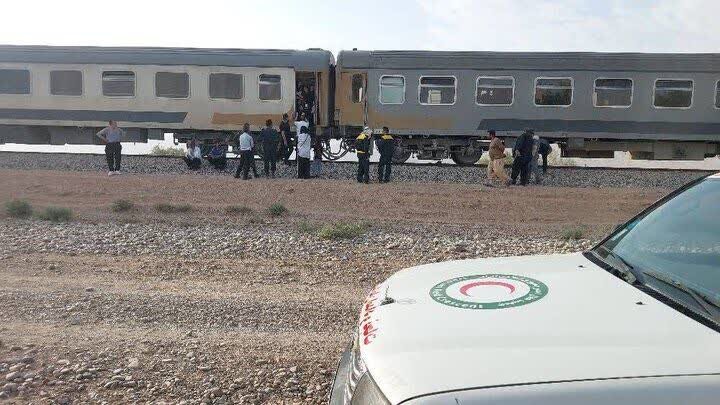 برخورد قطار با عابران کنار ریل در کاشان، یک فوتی و یک مصدوم برجای گذاشت