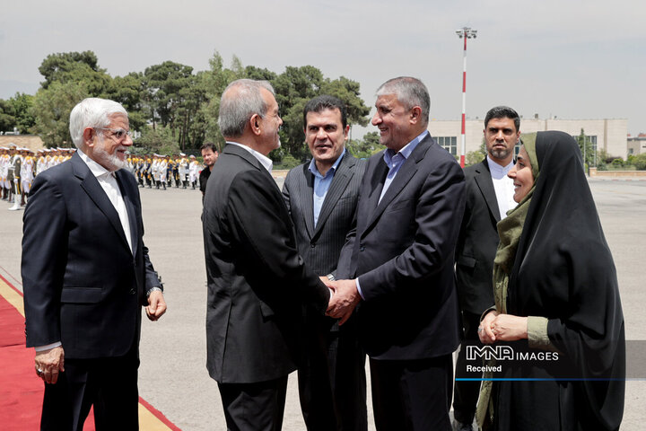 عزیمت به عمان