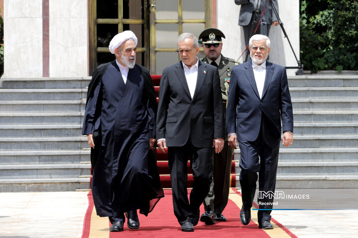 عزیمت به عمان