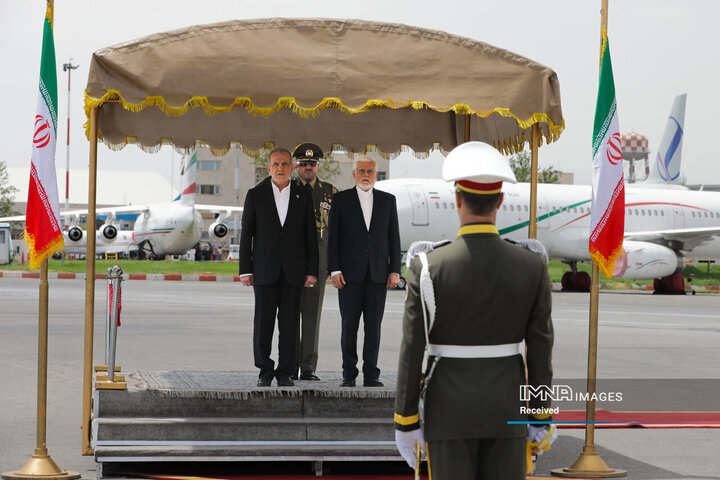 عزیمت به عمان