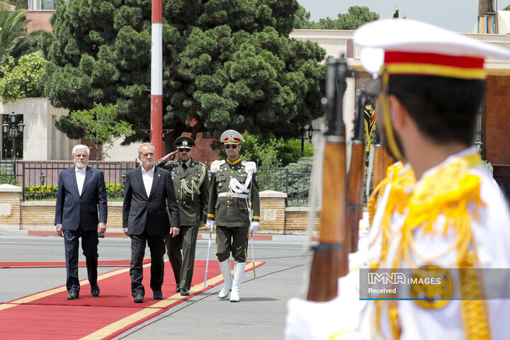 عزیمت به عمان