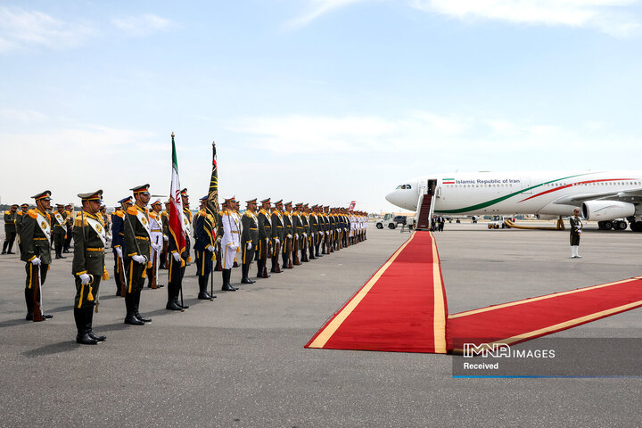 عزیمت به عمان