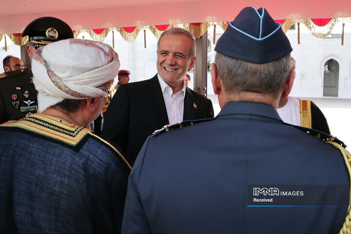 مراسم استقبال رسمی سلطان عمان از رئیس جمهور
