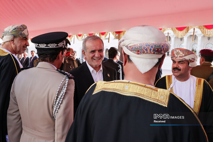 مراسم استقبال رسمی سلطان عمان از رئیس جمهور