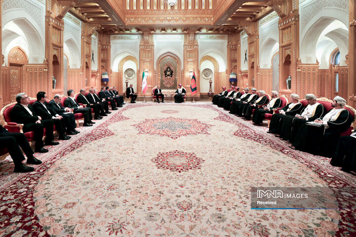مراسم استقبال رسمی سلطان عمان از رئیس جمهور