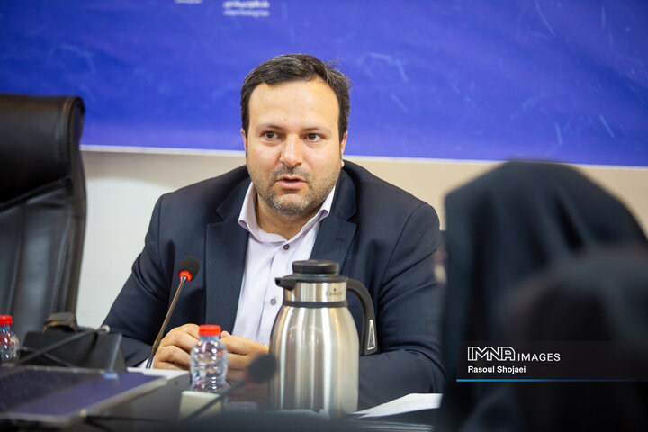 نشست مشورتی باشگاه شهراندیشان