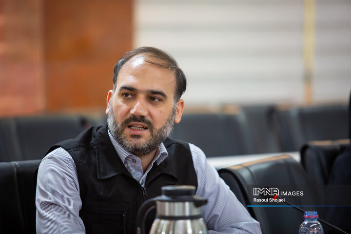 نشست مشورتی باشگاه شهراندیشان