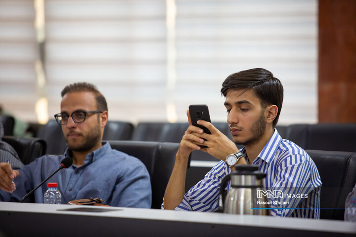 نشست مشورتی باشگاه شهراندیشان