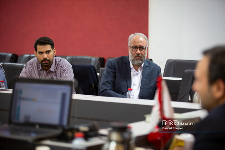 نشست مشورتی باشگاه شهراندیشان