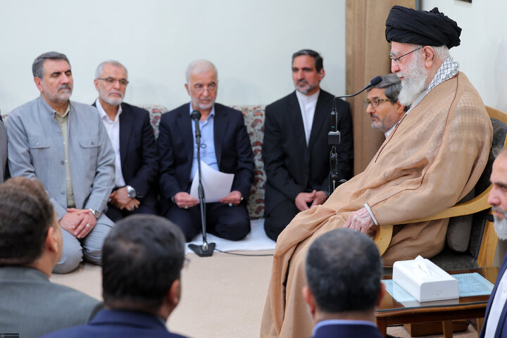 دیدار وزیر کشور و استانداران با رهبر انقلاب