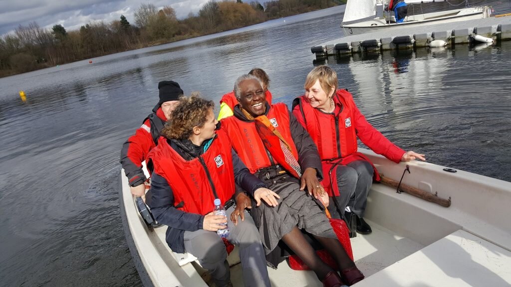 بهبود ارتباطات اجتماعی سالمندان از طریق طراحی شهری