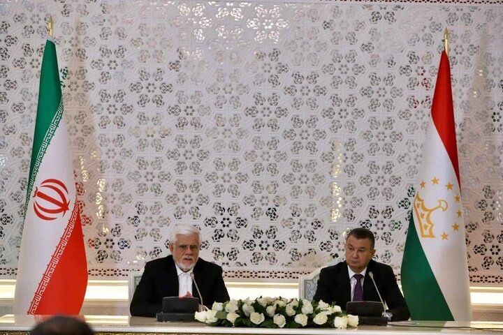 عارف: روابط سیاسی ایران و تاجیکستان در بهترین شرایط قرار دارد