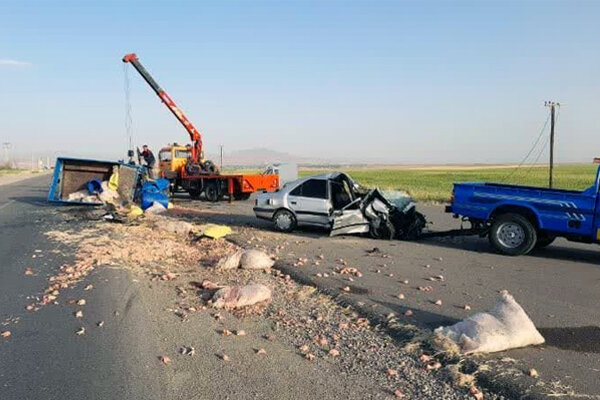 ۳ فوتی در برخورد تریلی و پراید در محور سلفچگان به ساوه