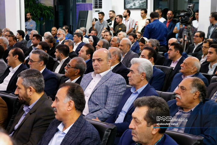 آیین افتتاح ساختمان جدید بانک ملی شعبه مرکزی کاشان