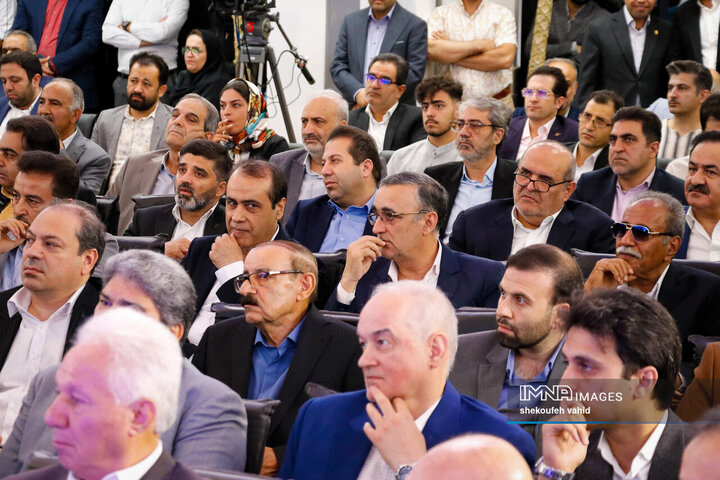 آیین افتتاح ساختمان جدید بانک ملی شعبه مرکزی کاشان