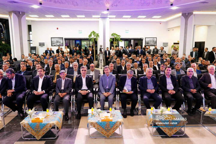 آیین افتتاح ساختمان جدید بانک ملی شعبه مرکزی کاشان