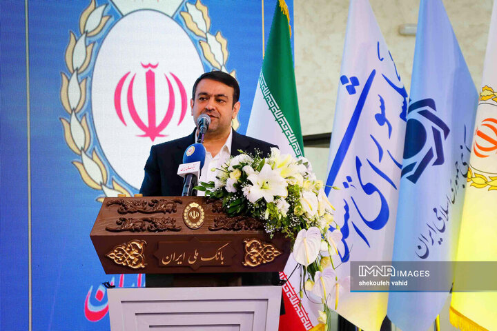 آیین افتتاح ساختمان جدید بانک ملی شعبه مرکزی کاشان