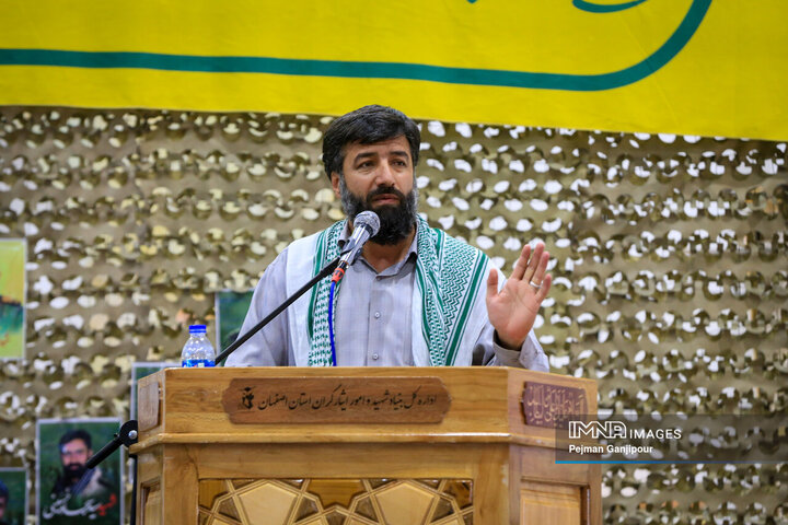 آیین بدرقه کاروان دو امدادی «عاشقان حسینی، زائران خمینی»