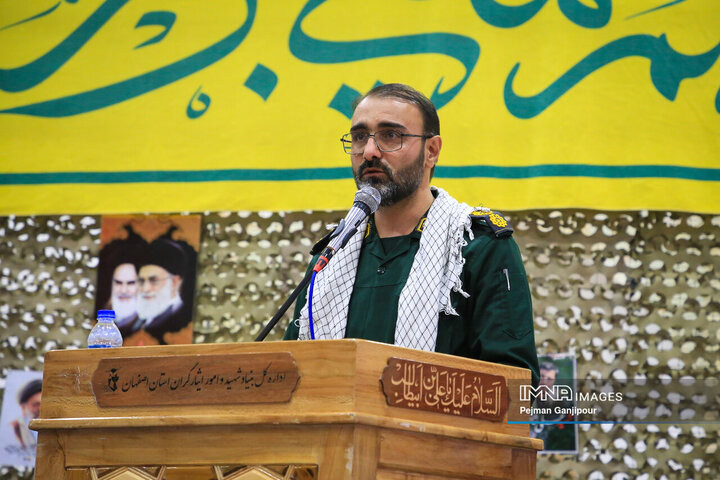 آیین بدرقه کاروان دو امدادی «عاشقان حسینی، زائران خمینی»