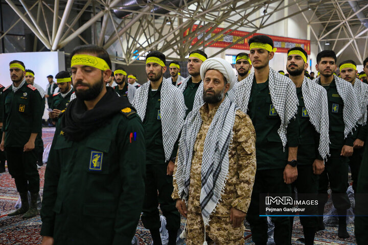 آیین بدرقه کاروان دو امدادی «عاشقان حسینی، زائران خمینی»