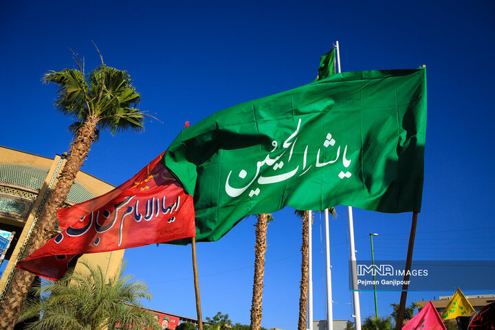 آیین بدرقه کاروان دو امدادی «عاشقان حسینی، زائران خمینی»