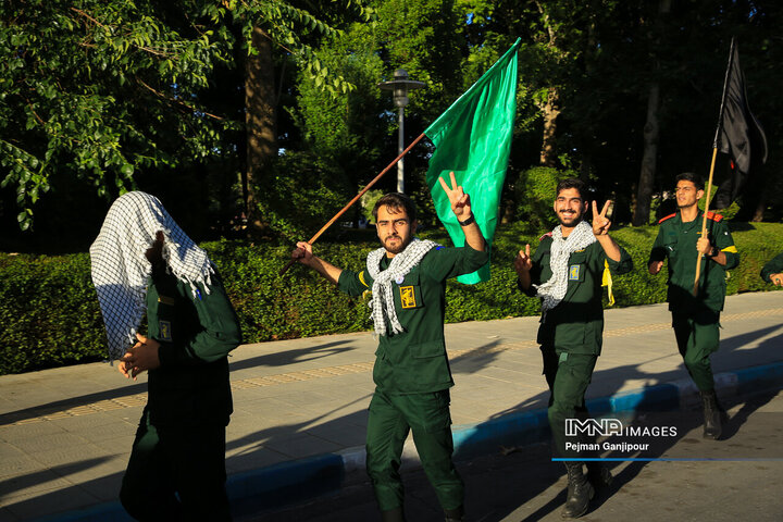 آیین بدرقه کاروان دو امدادی «عاشقان حسینی، زائران خمینی»