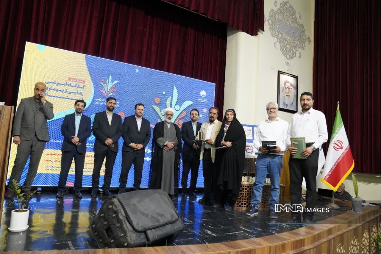 «یاریگران اجتماعی» گامی برای حل مسائل اجتماعی شهر با مشارکت فعالان مردمنهاد است