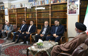 دیدار رئیس مرکزوکلا، کارشناسان رسمی و مشاوران خانواده قوه قضائیه با امام جمعه اصفهان