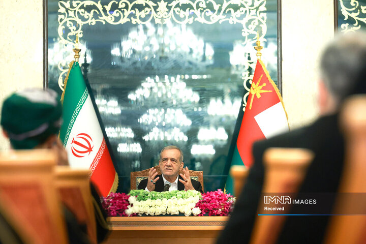 نشست مشترک فعالان اقتصادی ایران و عمان