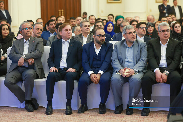 دیدار با ایرانیان مقیم عمان