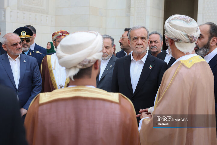 بازدید از مسجد جامع سلطان قابوس